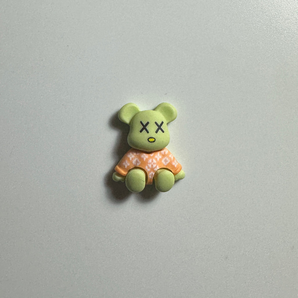 xx Bear Green