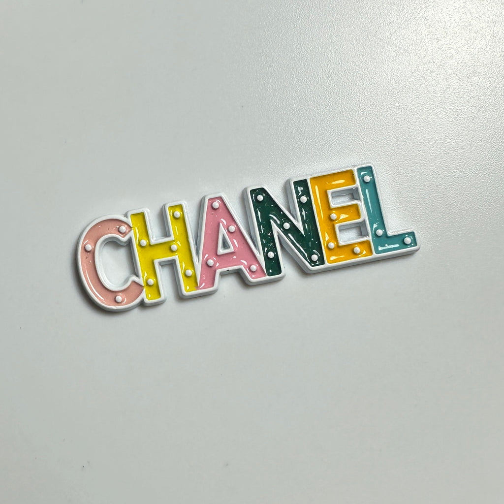 Chanel Mix Colour Word